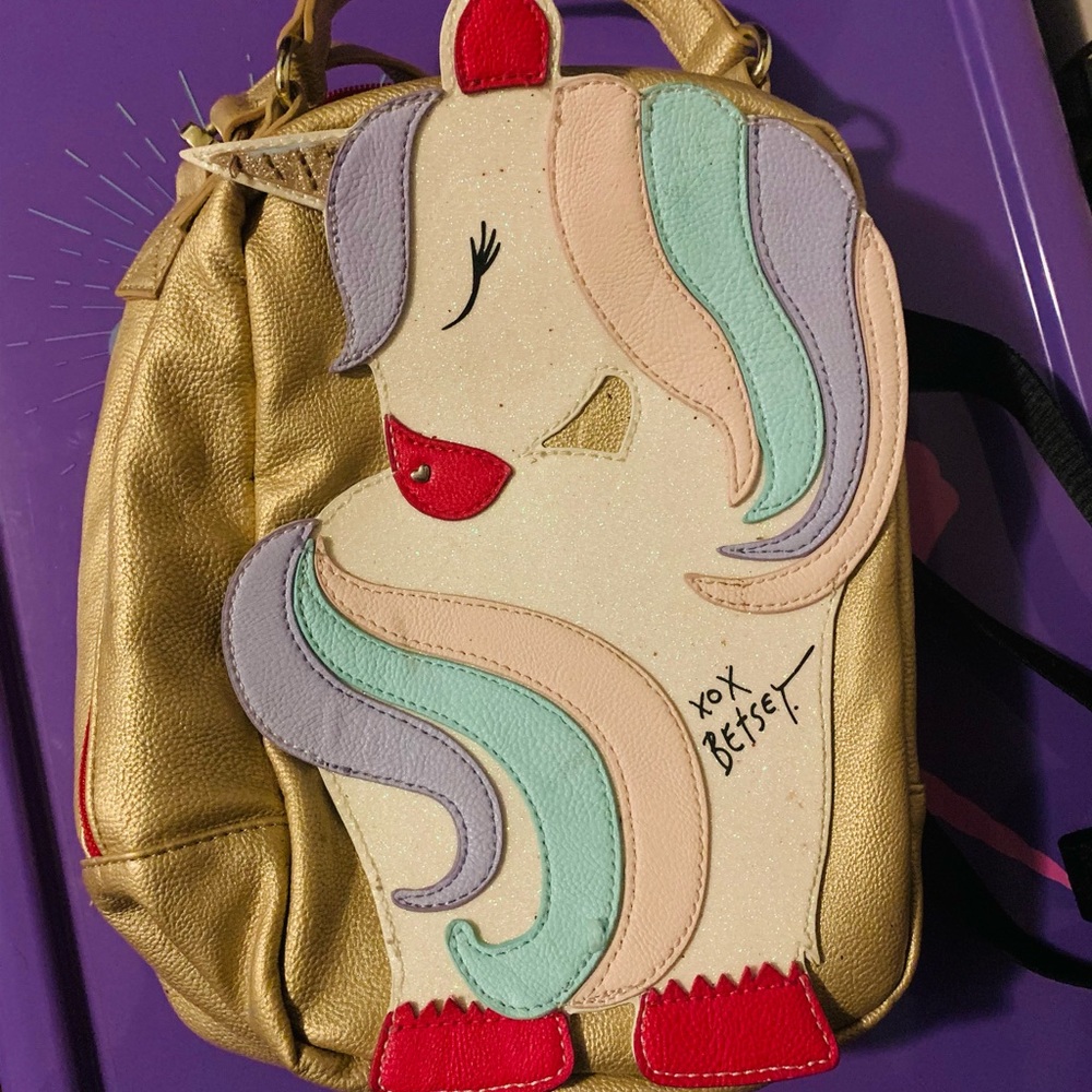 Betsy Johnson lunch box